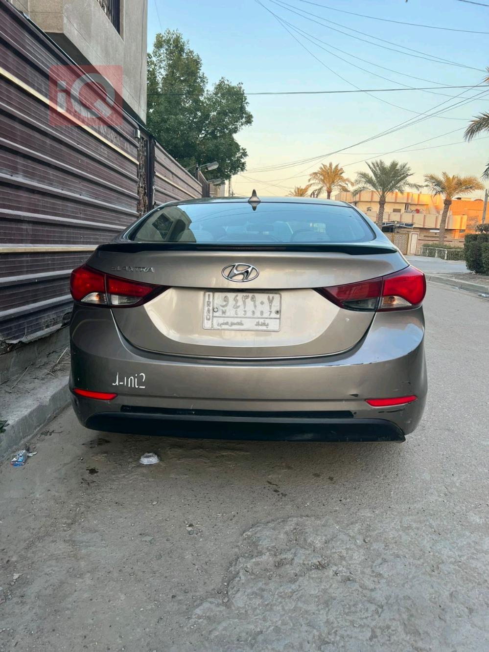 هیوندای ئەلەنترا